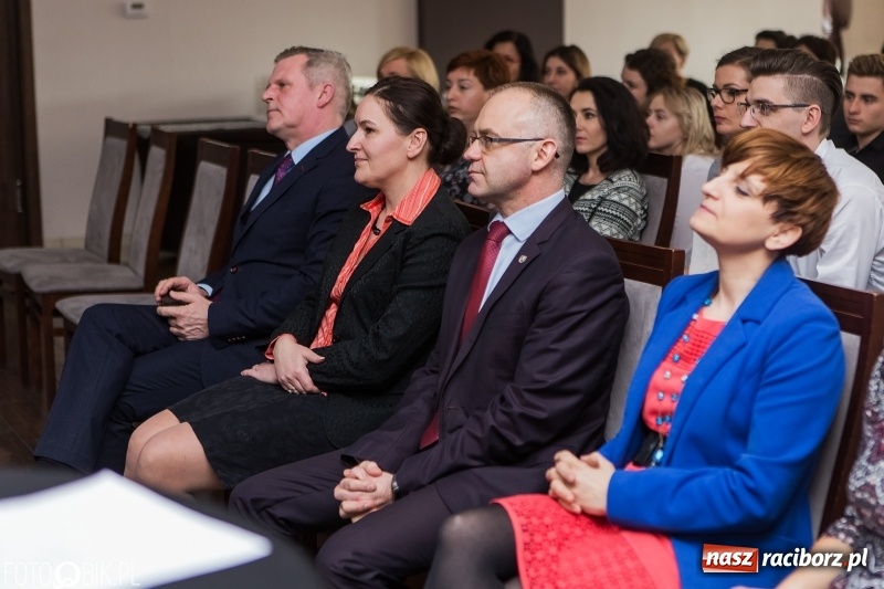 Zdjęcie w galerii na portalu naszraciborz.pl: Podsumowanie projektu unijnego w CKZiU nr 1 wiadomości z regionu