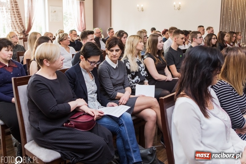 Zdjęcie w galerii na portalu naszraciborz.pl: Podsumowanie projektu unijnego w CKZiU nr 1 wiadomości z regionu