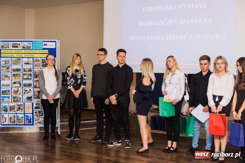 Zdjęcie w galerii na portalu naszraciborz.pl: Podsumowanie projektu unijnego w CKZiU nr 1 wiadomości z regionu