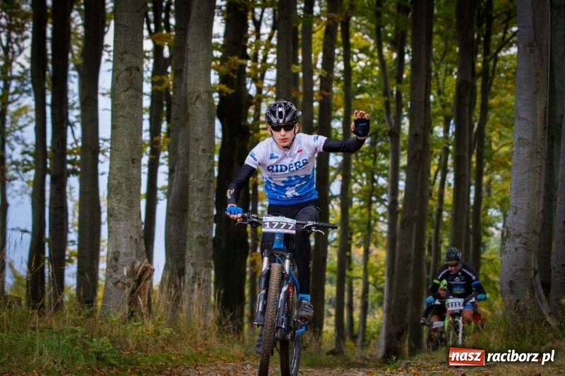 Zdjęcie w galerii na portalu naszraciborz.pl: Łukasz Jureczka kolarz z Eko-Okien rozpoczął sezon zmagań kolarskich wiadomości z regionu