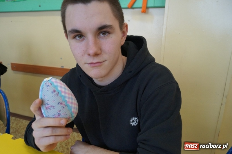 Zdjęcie w galerii na portalu naszraciborz.pl: Kroszonkarskie cuda na konkursie w Nędzy wiadomości z regionu