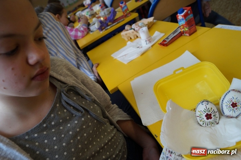 Zdjęcie w galerii na portalu naszraciborz.pl: Kroszonkarskie cuda na konkursie w Nędzy wiadomości z regionu