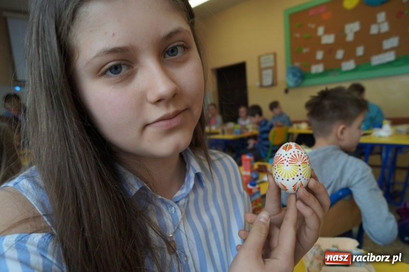 Zdjęcie w galerii na portalu naszraciborz.pl: Kroszonkarskie cuda na konkursie w Nędzy wiadomości z regionu