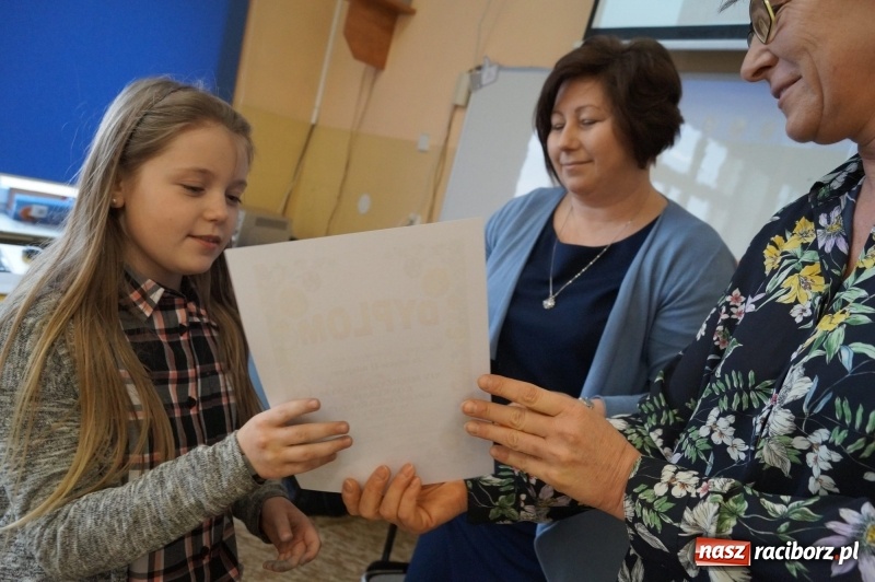 Zdjęcie w galerii na portalu naszraciborz.pl: Kroszonkarskie cuda na konkursie w Nędzy wiadomości z regionu