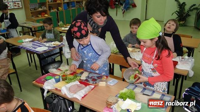 Zdjęcie w galerii na portalu naszraciborz.pl: Chcą żyć zdrowo wiadomości z regionu