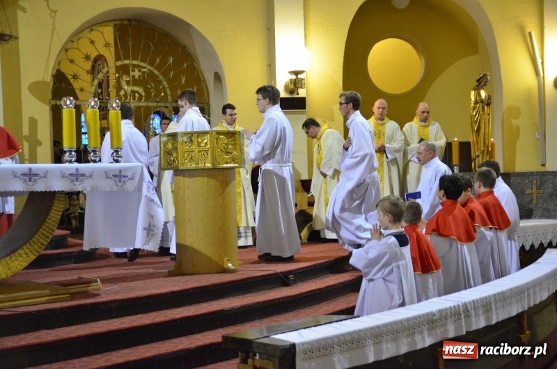 Zdjęcie w galerii na portalu naszraciborz.pl: Wielki Czwartek - dzień kapłaństwa i Eucharystii. Biskup opolski obawia się uśpienia kapłanów wiadomości z regionu
