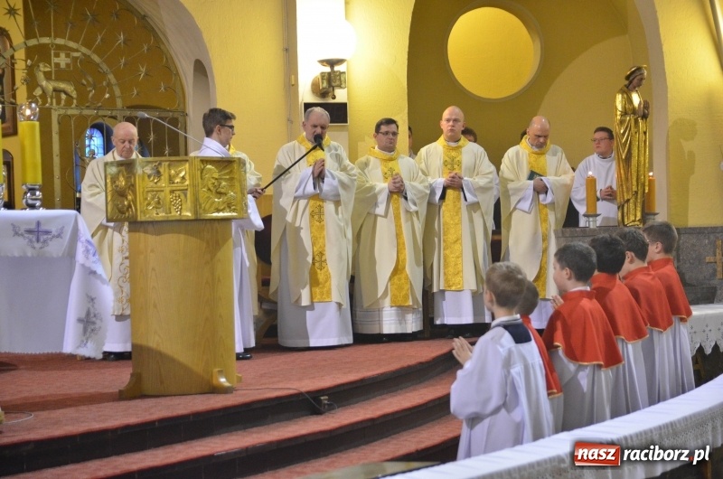 Zdjęcie w galerii na portalu naszraciborz.pl: Wielki Czwartek - dzień kapłaństwa i Eucharystii. Biskup opolski obawia się uśpienia kapłanów wiadomości z regionu