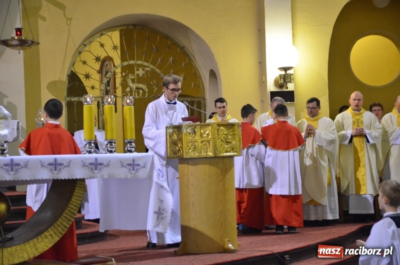 Zdjęcie w galerii na portalu naszraciborz.pl: Wielki Czwartek - dzień kapłaństwa i Eucharystii. Biskup opolski obawia się uśpienia kapłanów wiadomości z regionu
