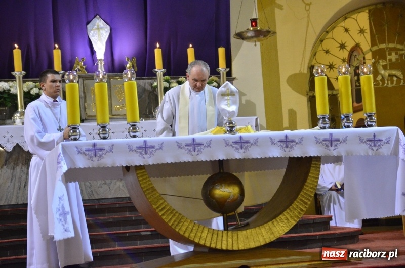 Zdjęcie w galerii na portalu naszraciborz.pl: Wielki Czwartek - dzień kapłaństwa i Eucharystii. Biskup opolski obawia się uśpienia kapłanów wiadomości z regionu