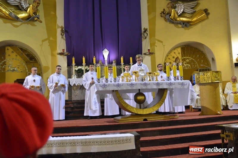 Zdjęcie w galerii na portalu naszraciborz.pl: Wielki Czwartek - dzień kapłaństwa i Eucharystii. Biskup opolski obawia się uśpienia kapłanów wiadomości z regionu