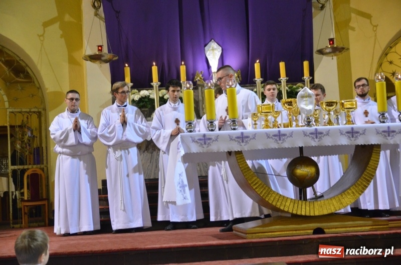 Zdjęcie w galerii na portalu naszraciborz.pl: Wielki Czwartek - dzień kapłaństwa i Eucharystii. Biskup opolski obawia się uśpienia kapłanów wiadomości z regionu