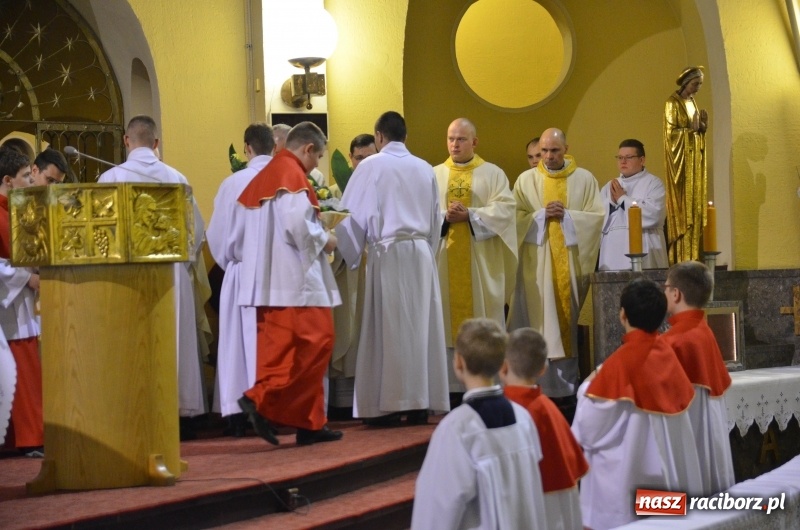 Zdjęcie w galerii na portalu naszraciborz.pl: Wielki Czwartek - dzień kapłaństwa i Eucharystii. Biskup opolski obawia się uśpienia kapłanów wiadomości z regionu