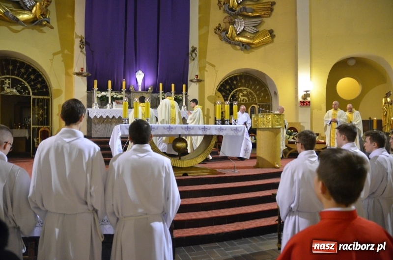 Zdjęcie w galerii na portalu naszraciborz.pl: Wielki Czwartek - dzień kapłaństwa i Eucharystii. Biskup opolski obawia się uśpienia kapłanów wiadomości z regionu