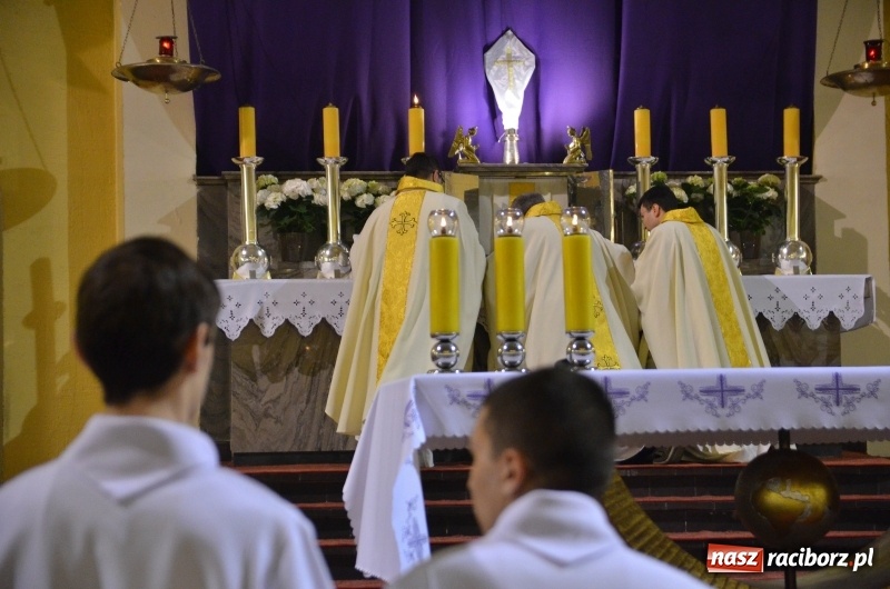 Zdjęcie w galerii na portalu naszraciborz.pl: Wielki Czwartek - dzień kapłaństwa i Eucharystii. Biskup opolski obawia się uśpienia kapłanów wiadomości z regionu