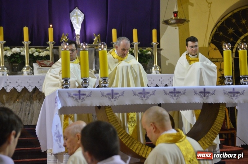 Zdjęcie w galerii na portalu naszraciborz.pl: Wielki Czwartek - dzień kapłaństwa i Eucharystii. Biskup opolski obawia się uśpienia kapłanów wiadomości z regionu