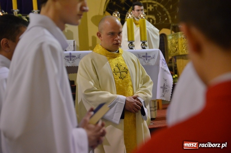 Zdjęcie w galerii na portalu naszraciborz.pl: Wielki Czwartek - dzień kapłaństwa i Eucharystii. Biskup opolski obawia się uśpienia kapłanów wiadomości z regionu