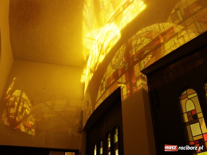 Zdjęcie w galerii na portalu naszraciborz.pl: Wielki Czwartek - dzień kapłaństwa i Eucharystii. Biskup opolski obawia się uśpienia kapłanów wiadomości z regionu