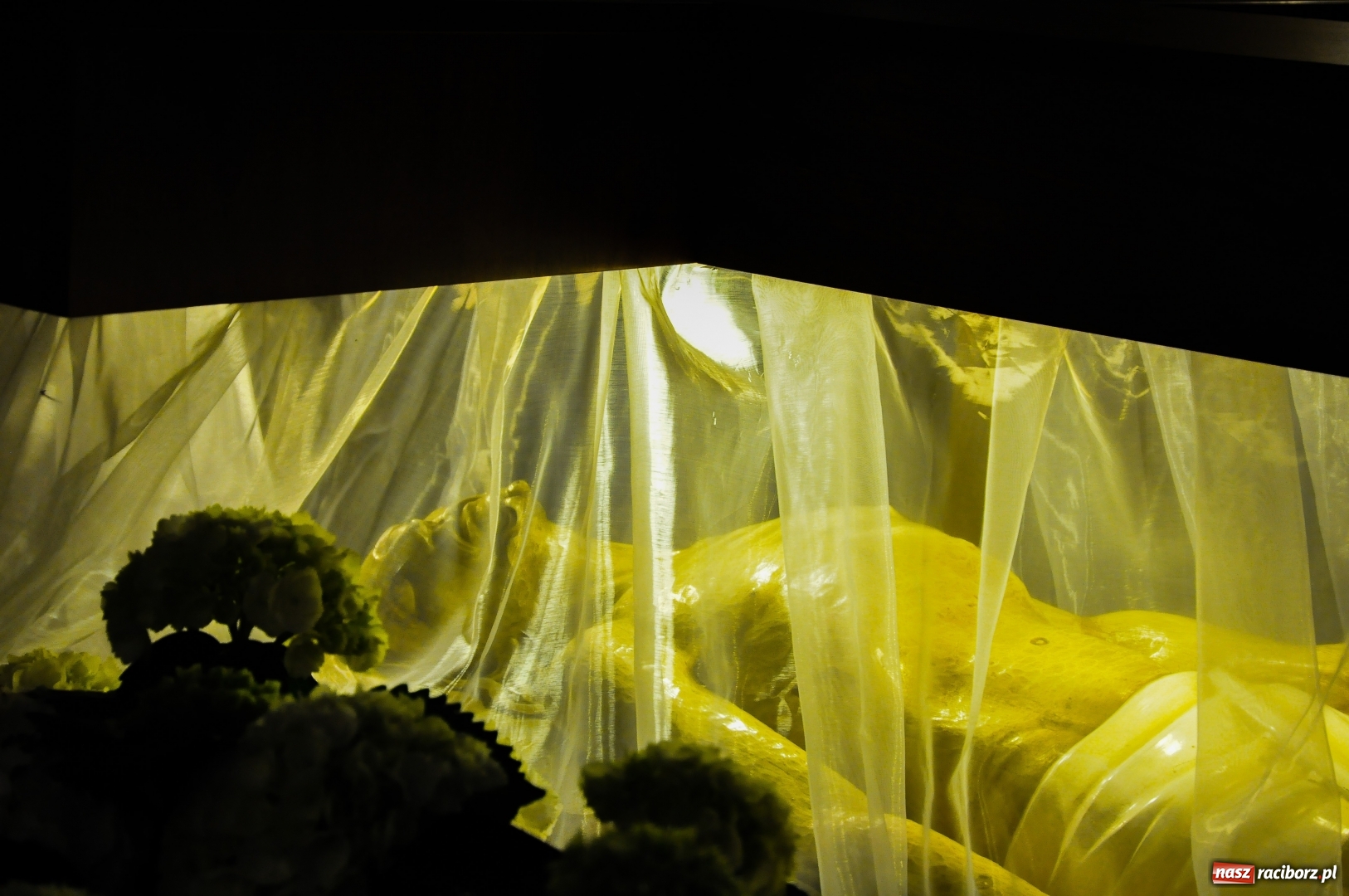 Zdjęcie w galerii na portalu naszraciborz.pl: Groby Pańskie w kościołach Raciborza i okolic  wiadomości z regionu