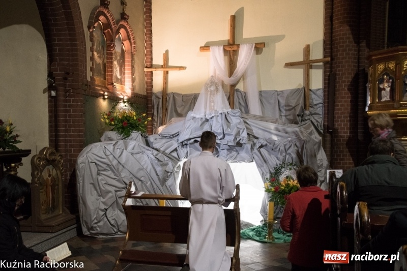 Zdjęcie w galerii na portalu naszraciborz.pl: Groby Pańskie w kościołach Raciborza i okolic  wiadomości z regionu