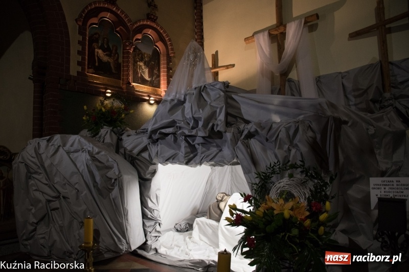 Zdjęcie w galerii na portalu naszraciborz.pl: Groby Pańskie w kościołach Raciborza i okolic  wiadomości z regionu