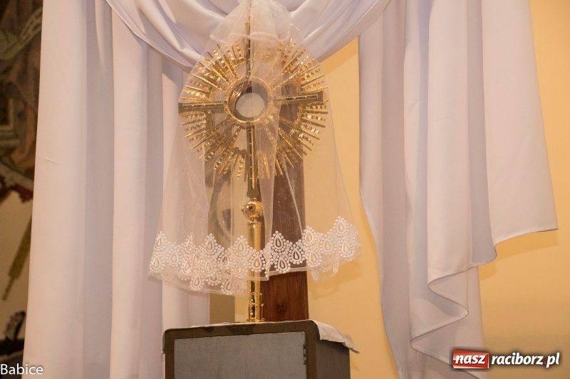 Zdjęcie w galerii na portalu naszraciborz.pl: Groby Pańskie w kościołach Raciborza i okolic  wiadomości z regionu