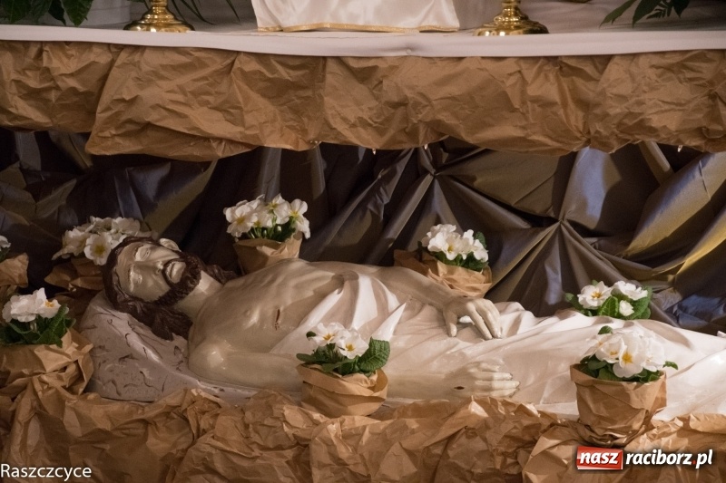 Zdjęcie w galerii na portalu naszraciborz.pl: Groby Pańskie w kościołach Raciborza i okolic  wiadomości z regionu