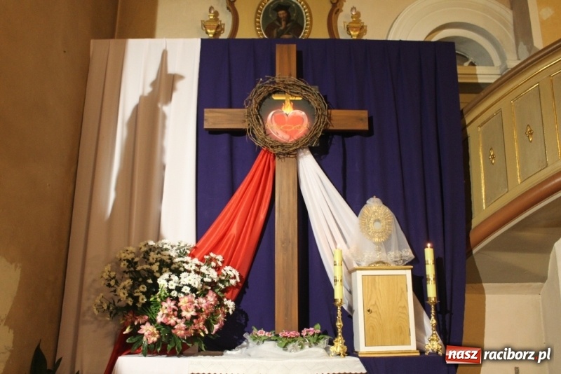 Zdjęcie w galerii na portalu naszraciborz.pl: Groby Pańskie w kościołach Raciborza i okolic  wiadomości z regionu