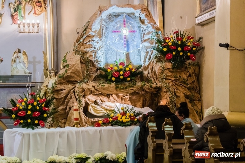 Zdjęcie w galerii na portalu naszraciborz.pl: Groby Pańskie w kościołach Raciborza i okolic  wiadomości z regionu