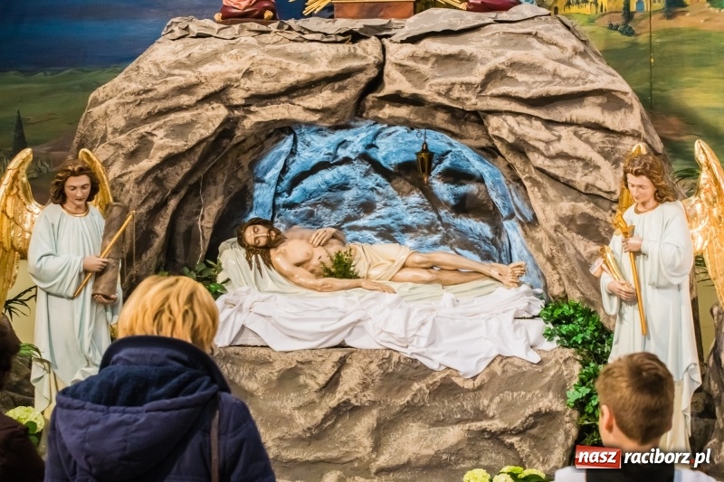 Zdjęcie w galerii na portalu naszraciborz.pl: Groby Pańskie w kościołach Raciborza i okolic  wiadomości z regionu