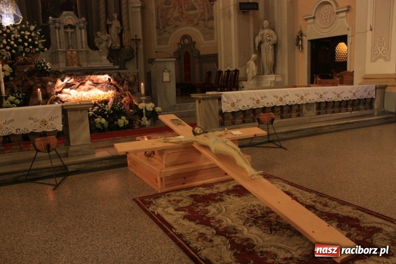 Zdjęcie w galerii na portalu naszraciborz.pl: Groby Pańskie w kościołach Raciborza i okolic  wiadomości z regionu