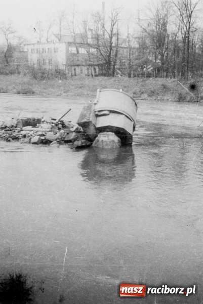 Zdjęcie w galerii na portalu naszraciborz.pl: Wielkanoc 1945 roku. Wspomnienia świadka  wiadomości z regionu