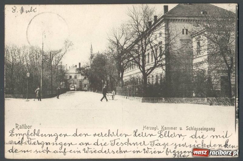 Zdjęcie w galerii na portalu naszraciborz.pl: Przy zamku stał kiedyś Grób Pański na wzór jerozolimskiego, a przy pl. Mostowym klasztor bożogrobców wiadomości z regionu