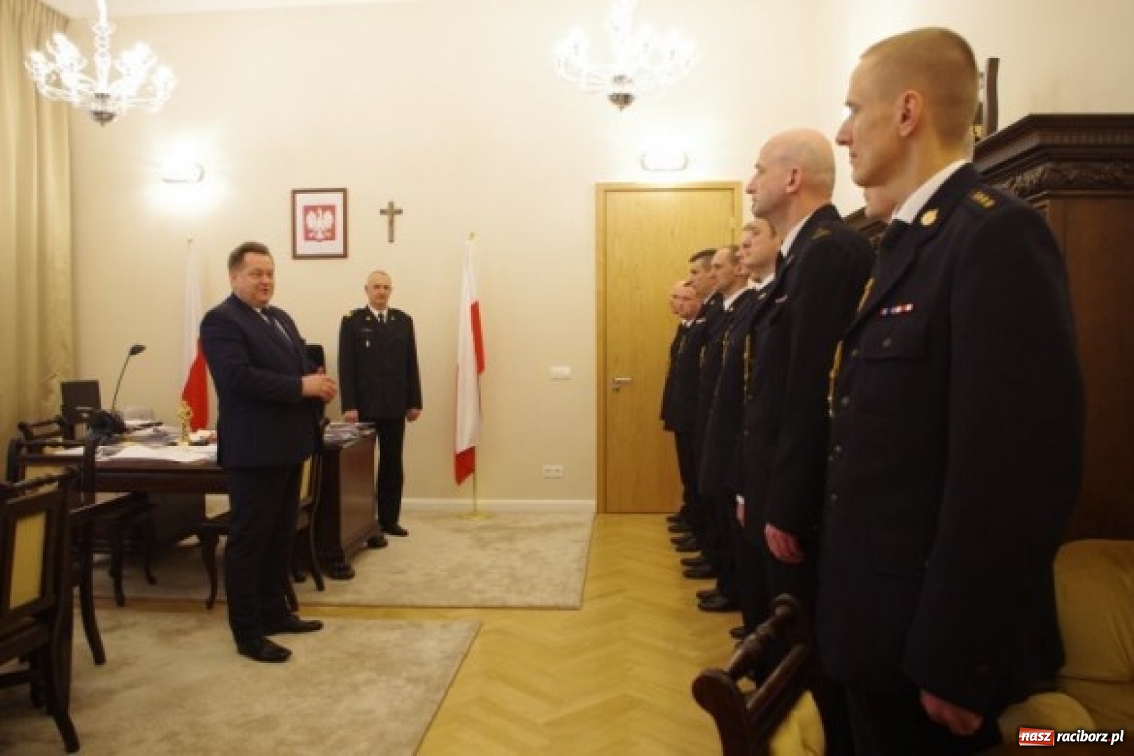 Zdjęcie w galerii na portalu naszraciborz.pl: Raciborscy strażacy mają nowego komendanta  wiadomości z regionu