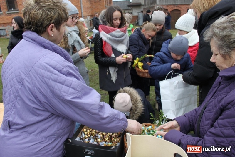 Zdjęcie w galerii na portalu naszraciborz.pl: Wojnowice. Spotkanie wielkanocne na ogrodach plebanijnych  wiadomości z regionu