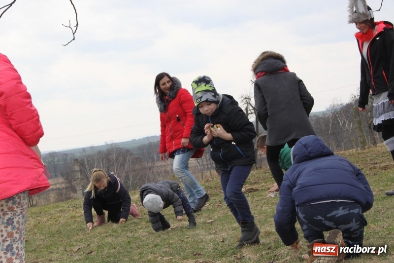 Zdjęcie w galerii na portalu naszraciborz.pl: Wojnowice. Spotkanie wielkanocne na ogrodach plebanijnych  wiadomości z regionu