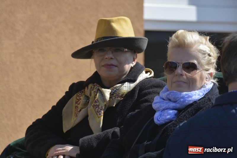 Zdjęcie w galerii na portalu naszraciborz.pl: Pietrowicka procesja z czeskim akcentem  wiadomości z regionu