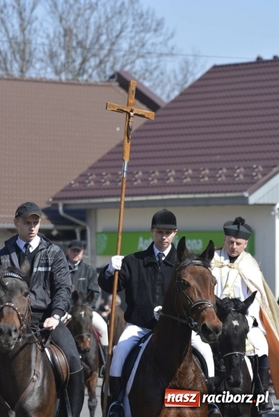 Zdjęcie w galerii na portalu naszraciborz.pl: Pietrowicka procesja z czeskim akcentem  wiadomości z regionu