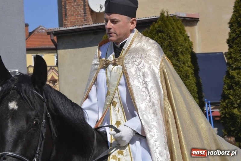 Zdjęcie w galerii na portalu naszraciborz.pl: Pietrowicka procesja z czeskim akcentem  wiadomości z regionu