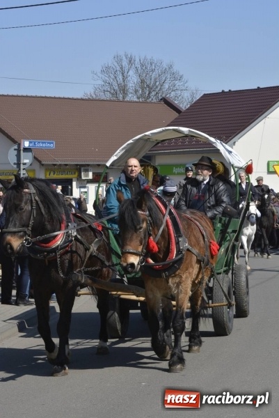 Zdjęcie w galerii na portalu naszraciborz.pl: Pietrowicka procesja z czeskim akcentem  wiadomości z regionu