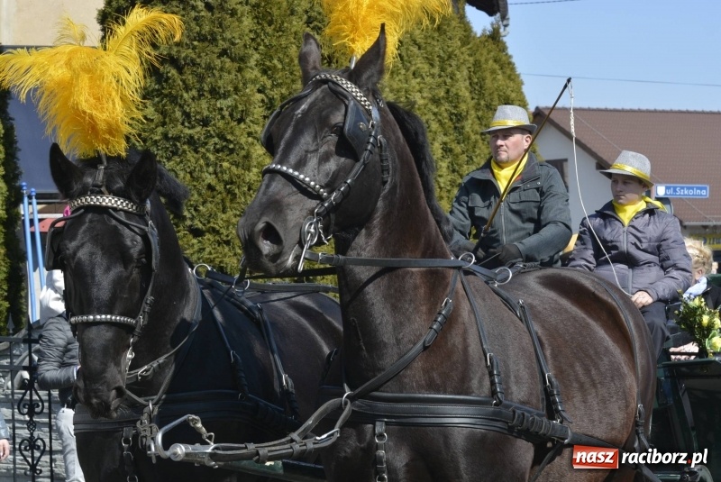 Zdjęcie w galerii na portalu naszraciborz.pl: Pietrowicka procesja z czeskim akcentem  wiadomości z regionu