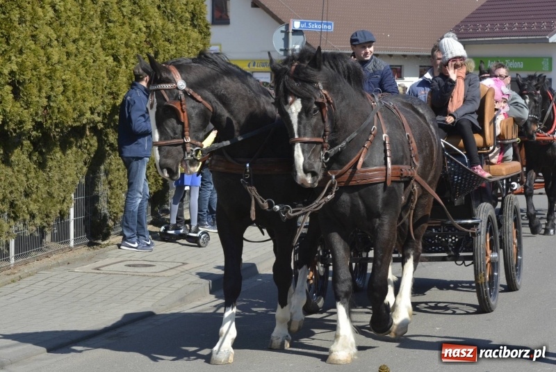 Zdjęcie w galerii na portalu naszraciborz.pl: Pietrowicka procesja z czeskim akcentem  wiadomości z regionu