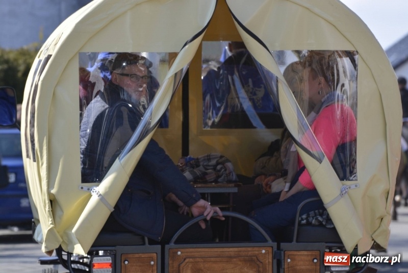 Zdjęcie w galerii na portalu naszraciborz.pl: Pietrowicka procesja z czeskim akcentem  wiadomości z regionu