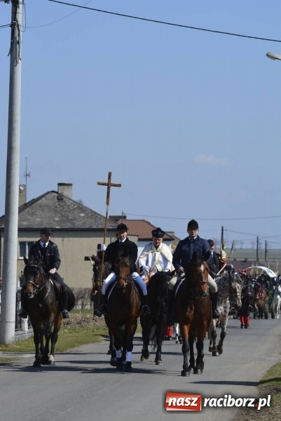 Zdjęcie w galerii na portalu naszraciborz.pl: Pietrowicka procesja z czeskim akcentem  wiadomości z regionu