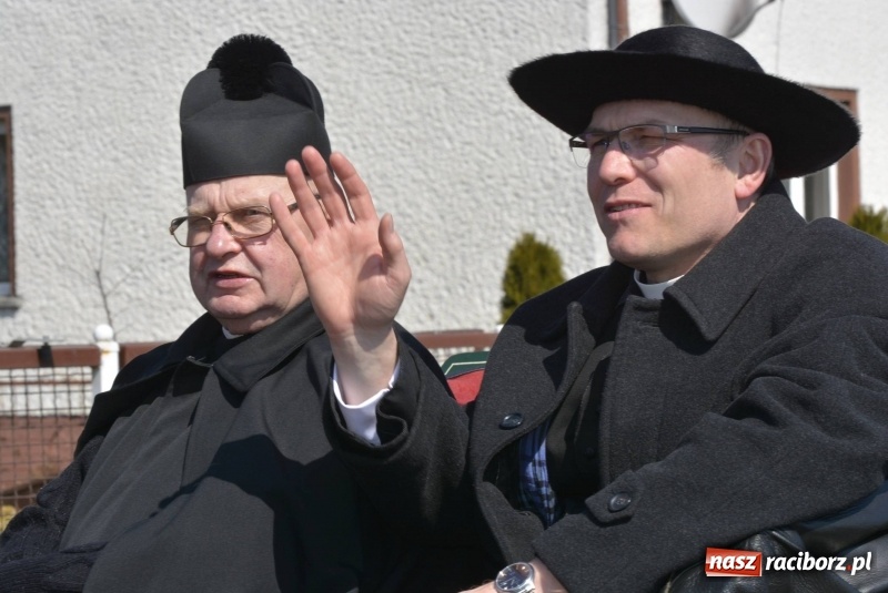 Zdjęcie w galerii na portalu naszraciborz.pl: Pietrowicka procesja z czeskim akcentem  wiadomości z regionu