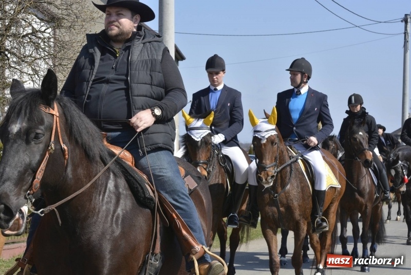 Zdjęcie w galerii na portalu naszraciborz.pl: Pietrowicka procesja z czeskim akcentem  wiadomości z regionu