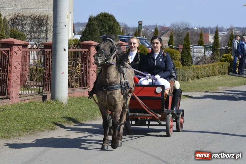 Zdjęcie w galerii na portalu naszraciborz.pl: Pietrowicka procesja z czeskim akcentem  wiadomości z regionu