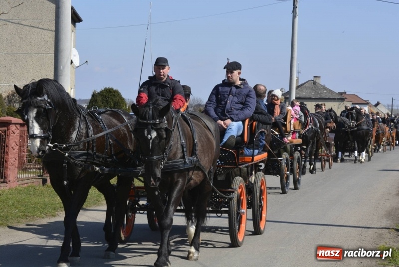 Zdjęcie w galerii na portalu naszraciborz.pl: Pietrowicka procesja z czeskim akcentem  wiadomości z regionu