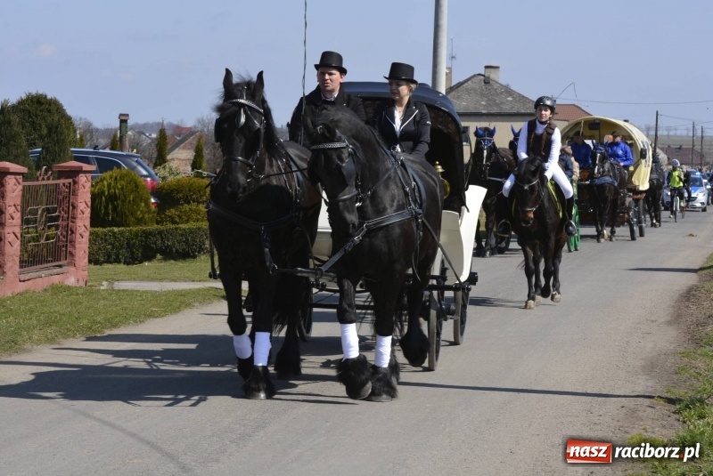 Zdjęcie w galerii na portalu naszraciborz.pl: Pietrowicka procesja z czeskim akcentem  wiadomości z regionu