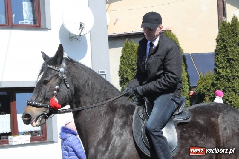 Zdjęcie w galerii na portalu naszraciborz.pl: Pietrowicka procesja z czeskim akcentem  wiadomości z regionu