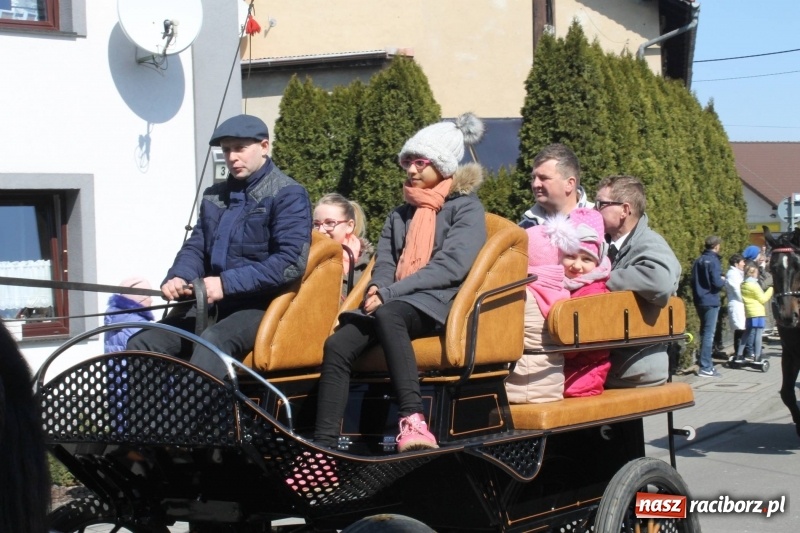 Zdjęcie w galerii na portalu naszraciborz.pl: Pietrowicka procesja z czeskim akcentem  wiadomości z regionu